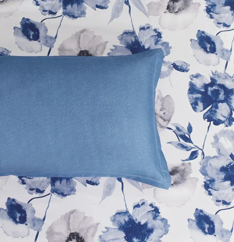 Kylie microfiber reversible quilt cover set Price