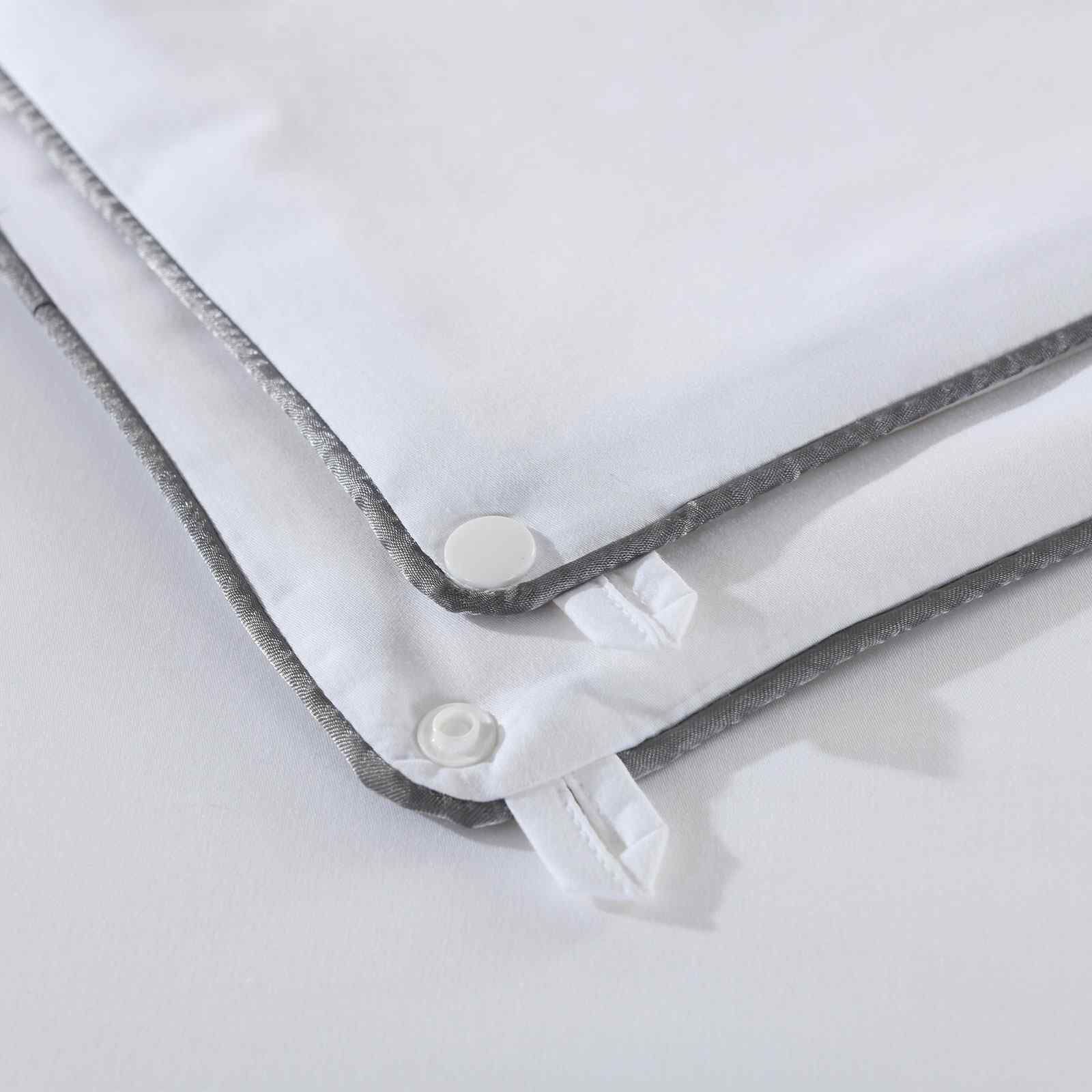 Royal Comfort 100% Silk Quilt Price