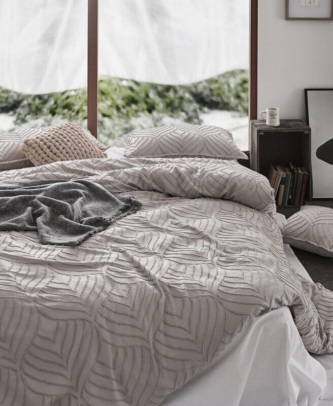 Tufted ultra soft microfiber quilt cover set-single beige Price