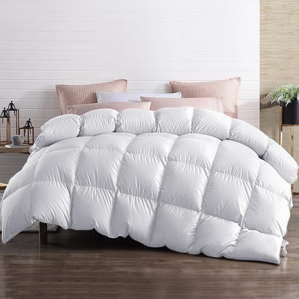 Queen Size 700GSM Goose Down Feather Quilt