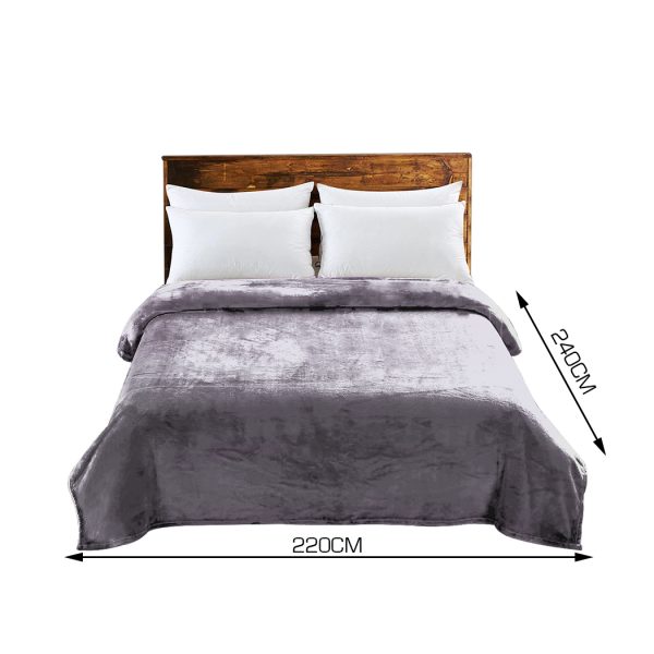 320GSM Ultra Soft Mink Blanket Warm Throw – 220 x 240 cm, Silver