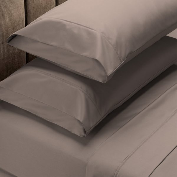 Renee Taylor 1500 Thread Count Pure Soft Cotton Blend Flat & Fitted Sheet Set