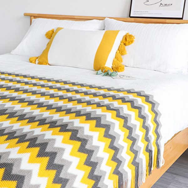 Zigzag Striped Throw Blanket Acrylic Wave Knitted Fringed Woven Cover Couch Bed Sofa Home Decor