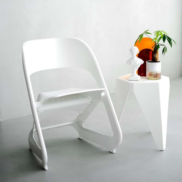 Set of 4 Dining Chairs Office Cafe Lounge Seat Stackable Plastic Leisure Chairs