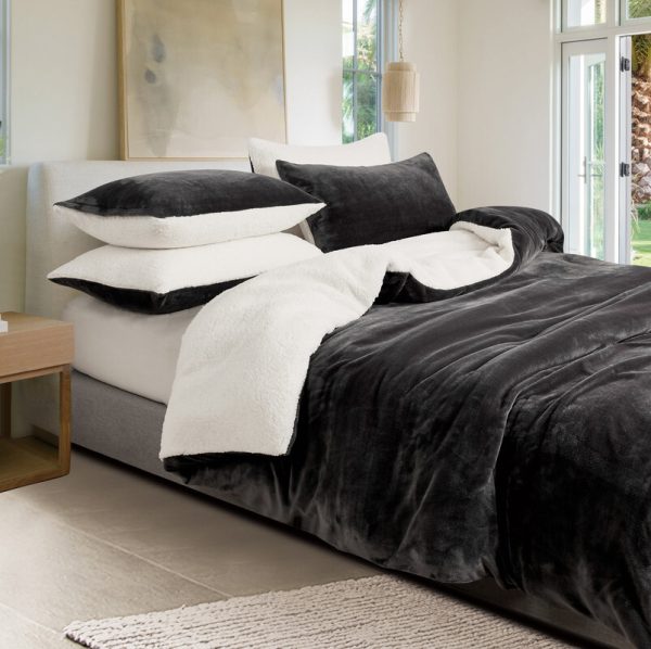 2 in 1 Teddy Sherpa  Quilt Cover Set and Blanket