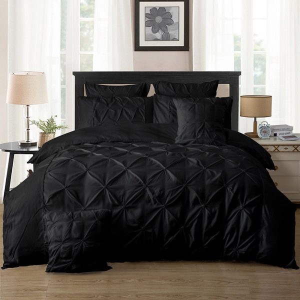 Diamond Pintuck Quilt/Doona/Duvet Cover Set