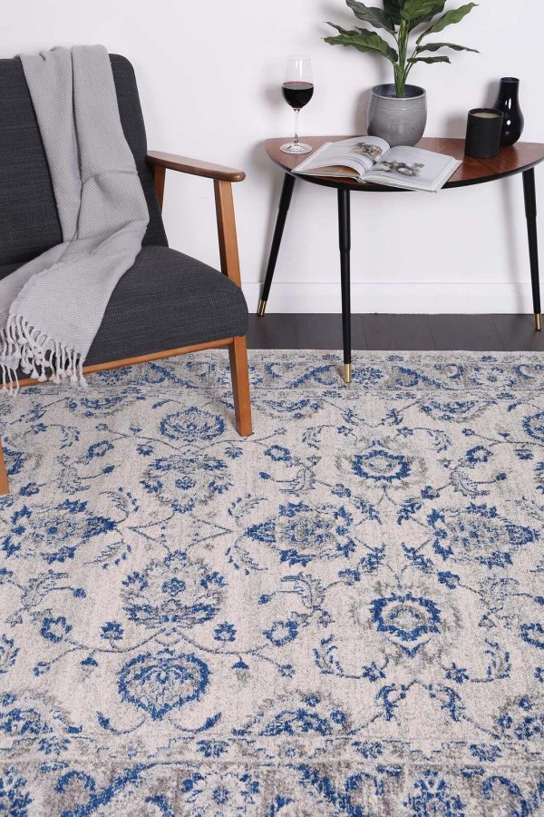 delicate-cassandra-blue-ivory-rug 200×290